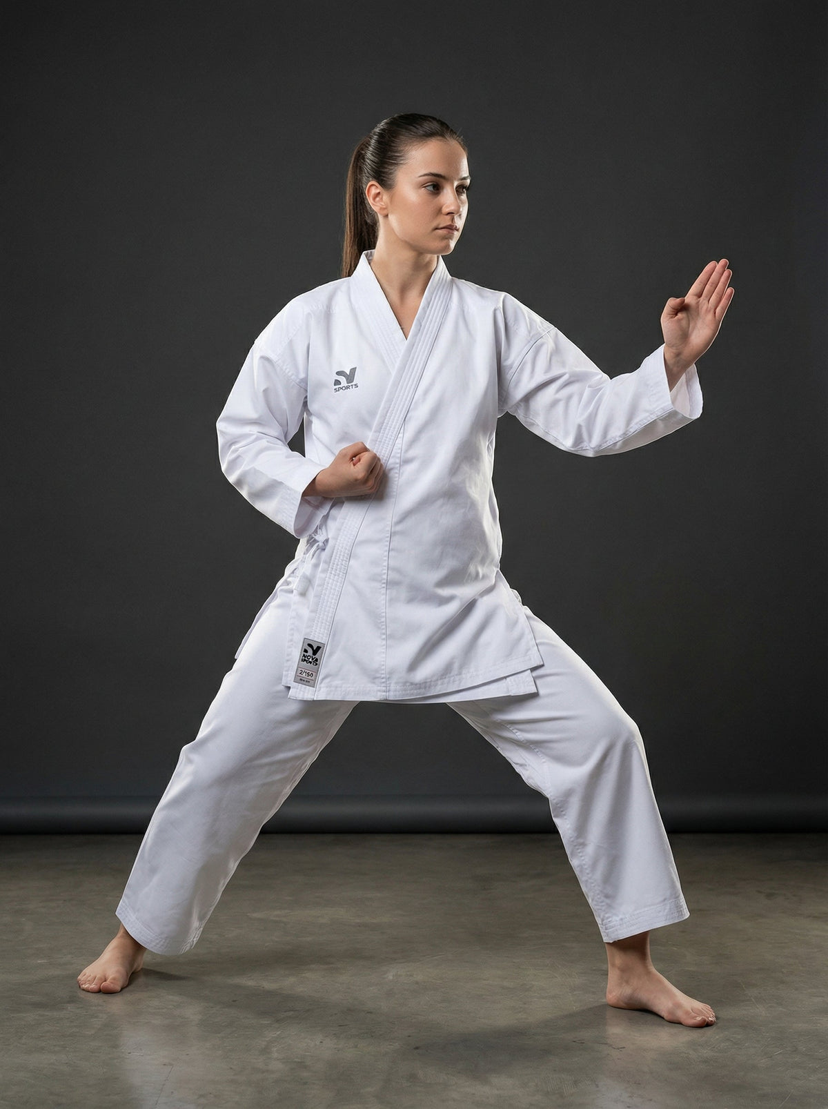 Women's white Nova karate gi, jacket and trousers — Uniformes de Nova Sports, Maurice
